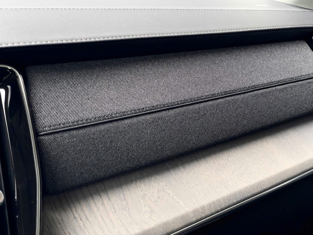 Hãng xe Volvo  Phú Mỹ Hưng
