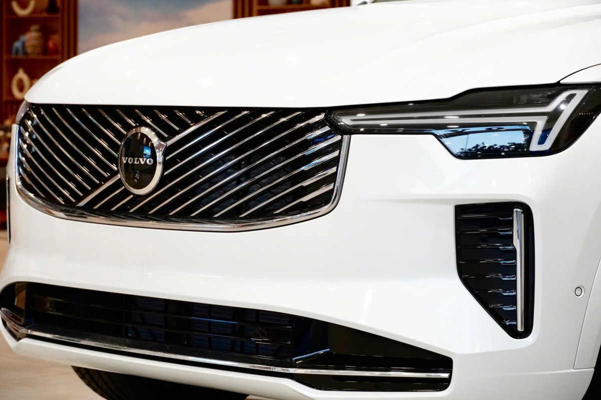 Hãng xe Volvo  Phú Mỹ Hưng