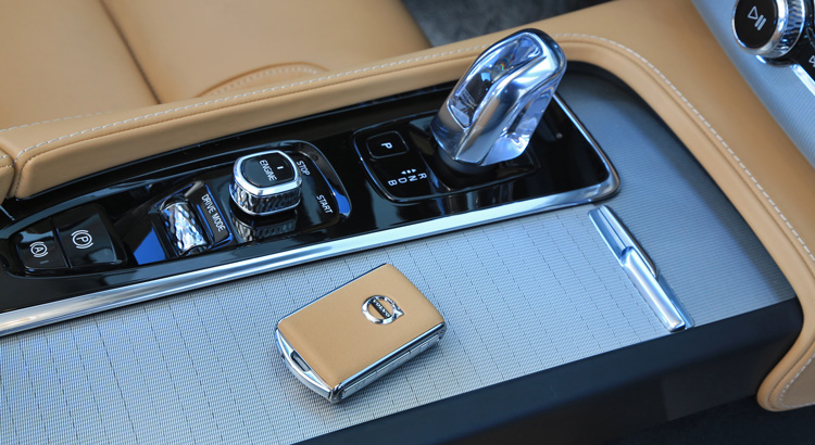 Hãng xe Volvo  Phú Mỹ Hưng