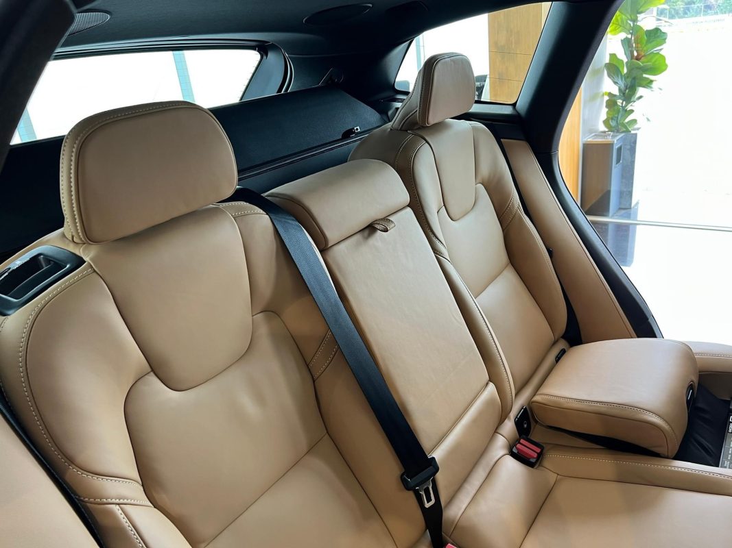 Hãng xe Volvo  Phú Mỹ Hưng