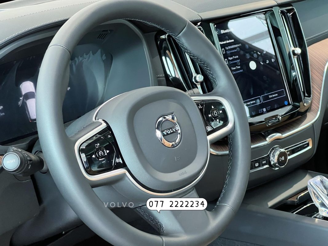 Hãng xe Volvo  Phú Mỹ Hưng