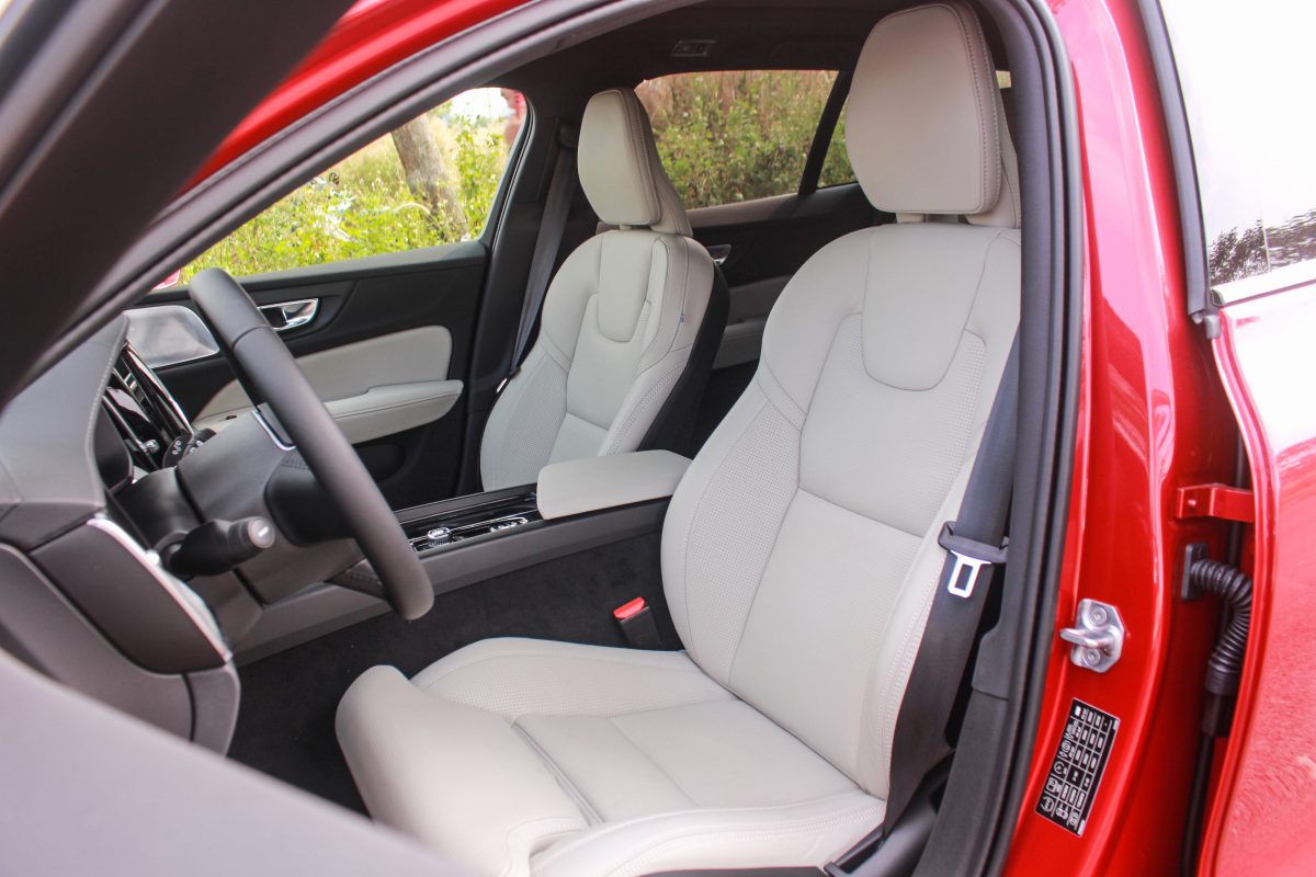 Hãng xe Volvo  Phú Mỹ Hưng