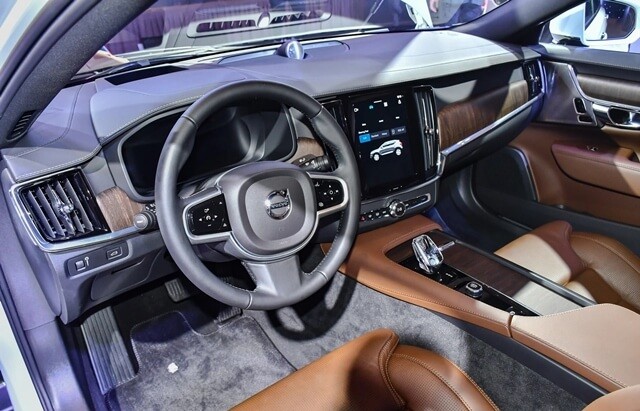 Hãng xe Volvo  Phú Mỹ Hưng